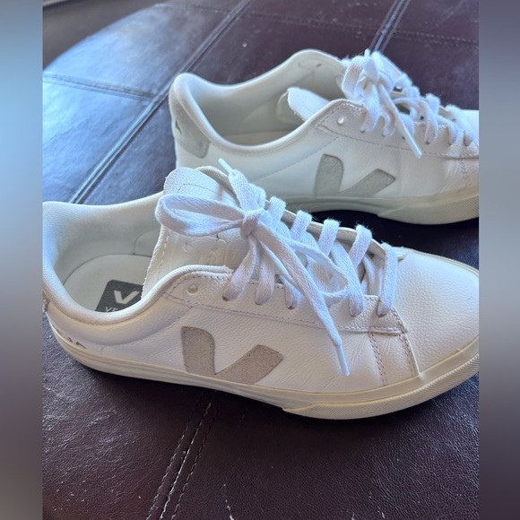 Veja White and Gray Casual Sneakers - Picture 3 of 12